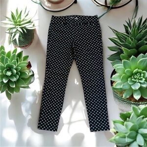 Old Navy Black and White Patterned Pixie Mid-Rise Pants